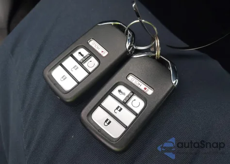 2022 Honda Accord Sport z USA, uszkodzony, nr VIN 1HGCV3F2XNA013754